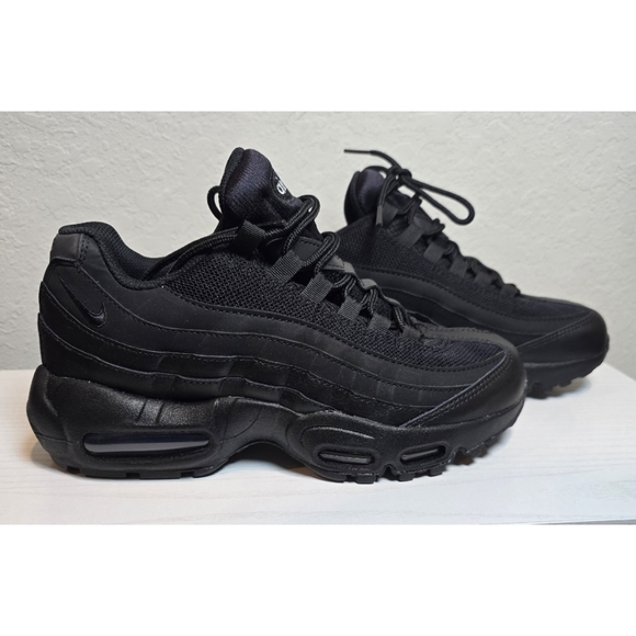 Nike Air Max 95 Triple Black Brand New 6.5 6.5y Ot Womens 8